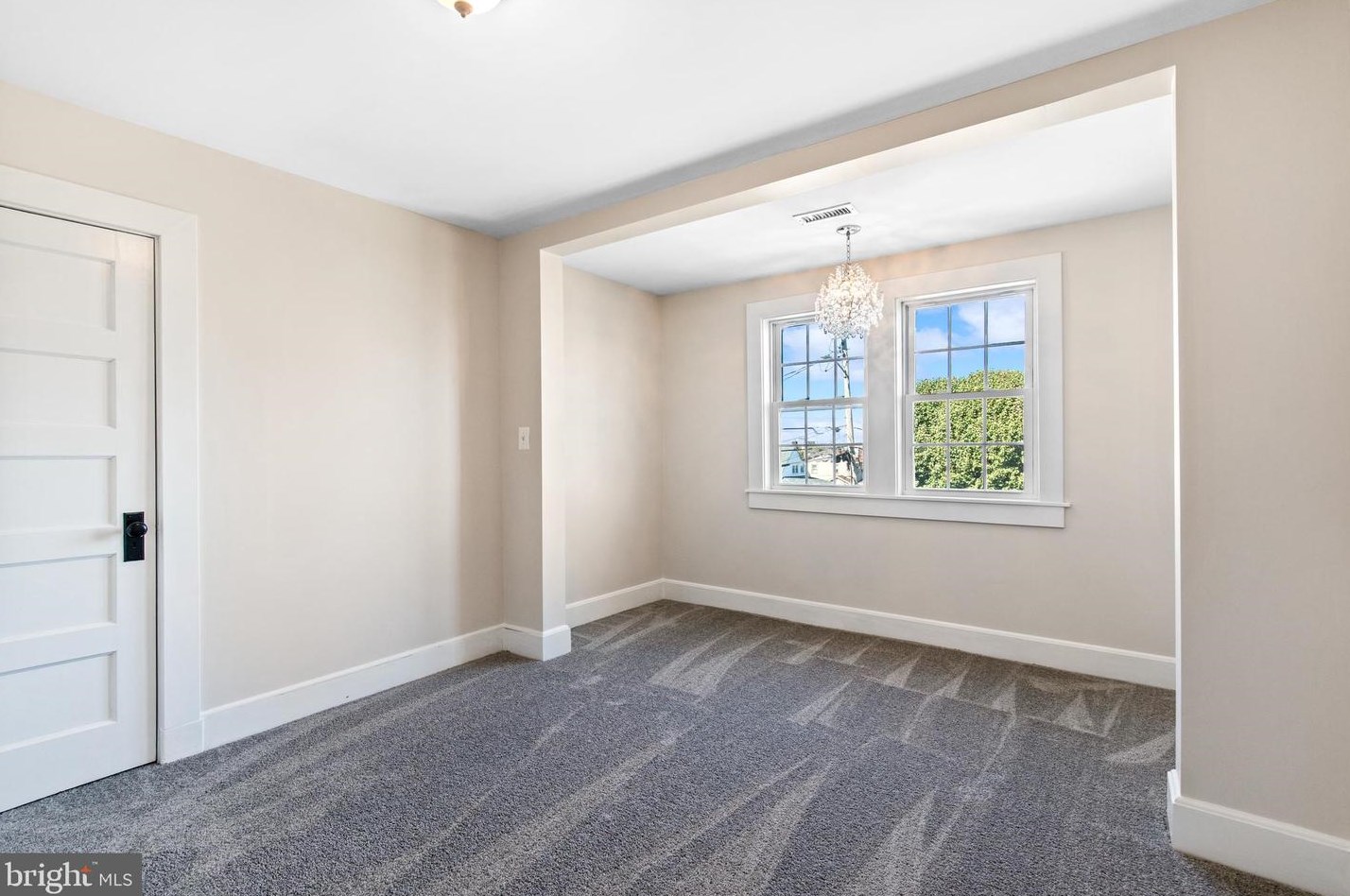 6801 Youngstown Ave, Baltimore MD  21222-1026 exterior