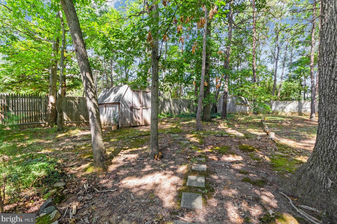 7040 Johnnycake Rd, Baltimore MD 21244-2406 exterior