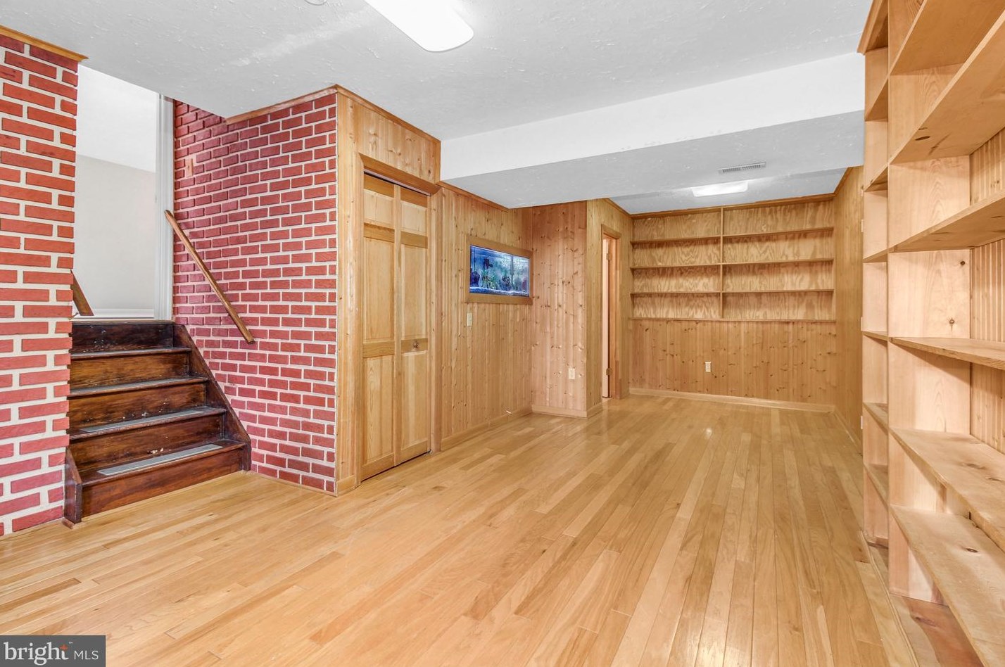 7040 Johnnycake Rd, Baltimore MD 21244-2406 exterior