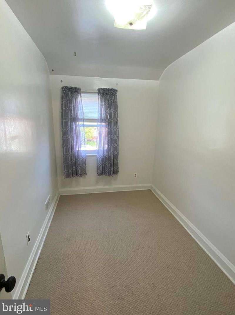 603 Middlesex Rd, Baltimore MD  21221-2125 exterior