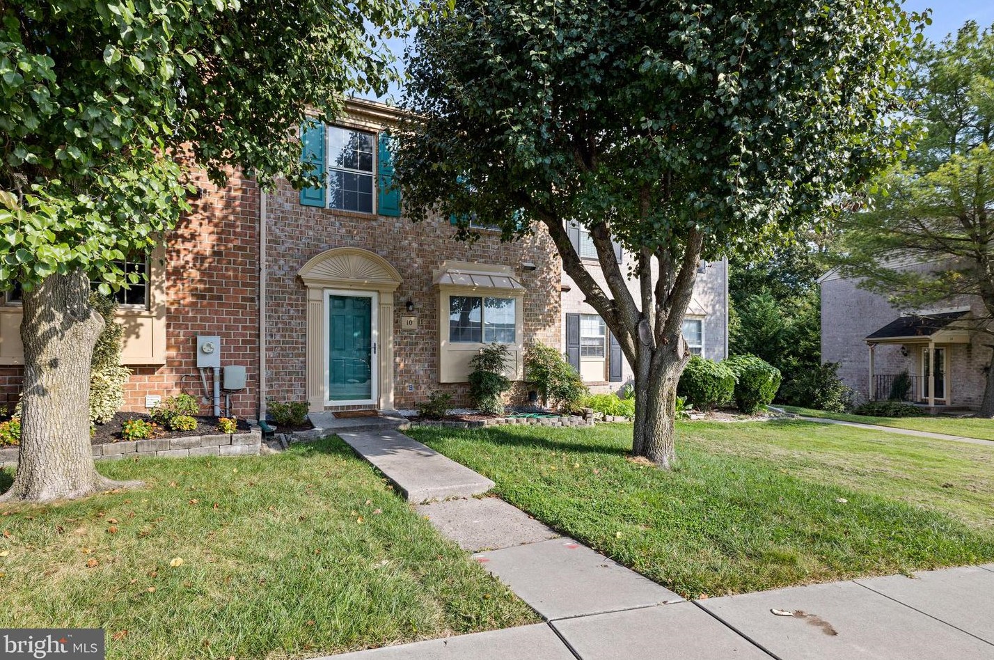 10 Bartley Ct, Baltimore, MD 21236-2427