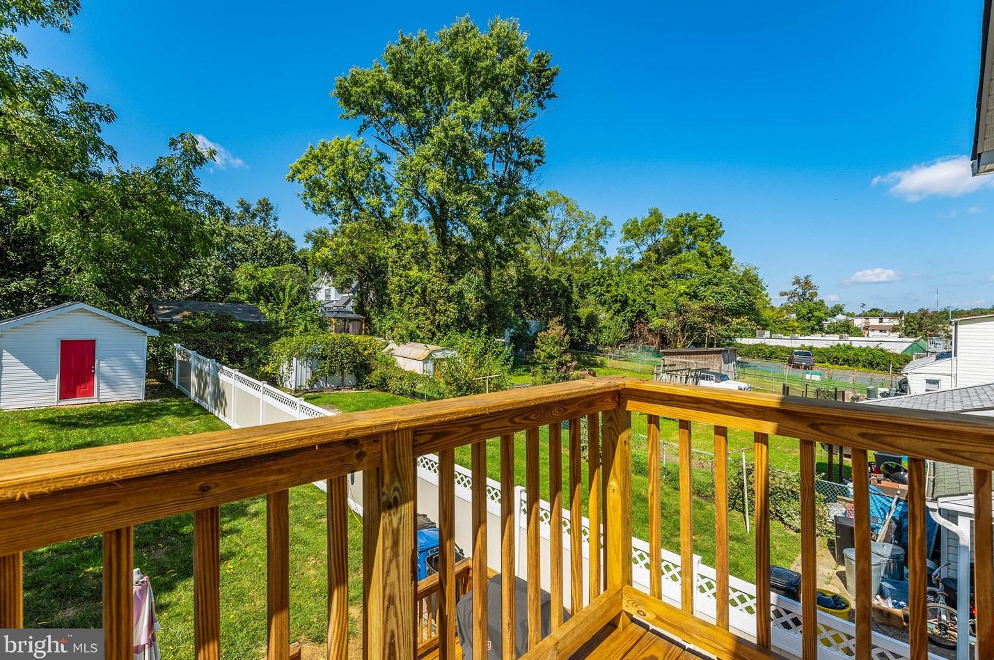 52 Mellor Ave, Baltimore MD 21228-5105 exterior