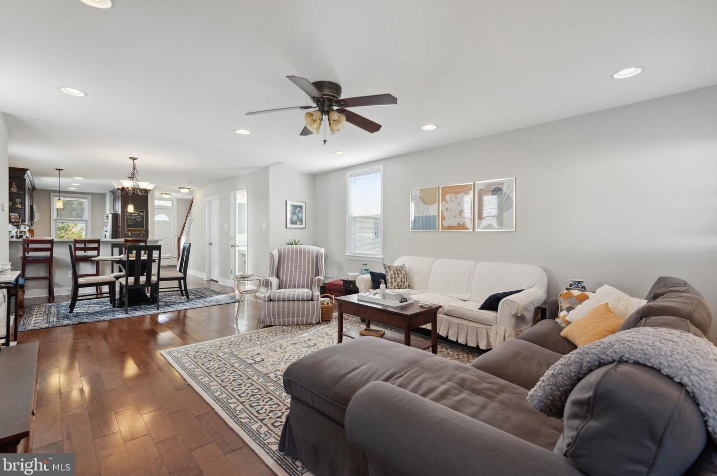 52 Mellor Ave, Baltimore MD 21228-5105 exterior