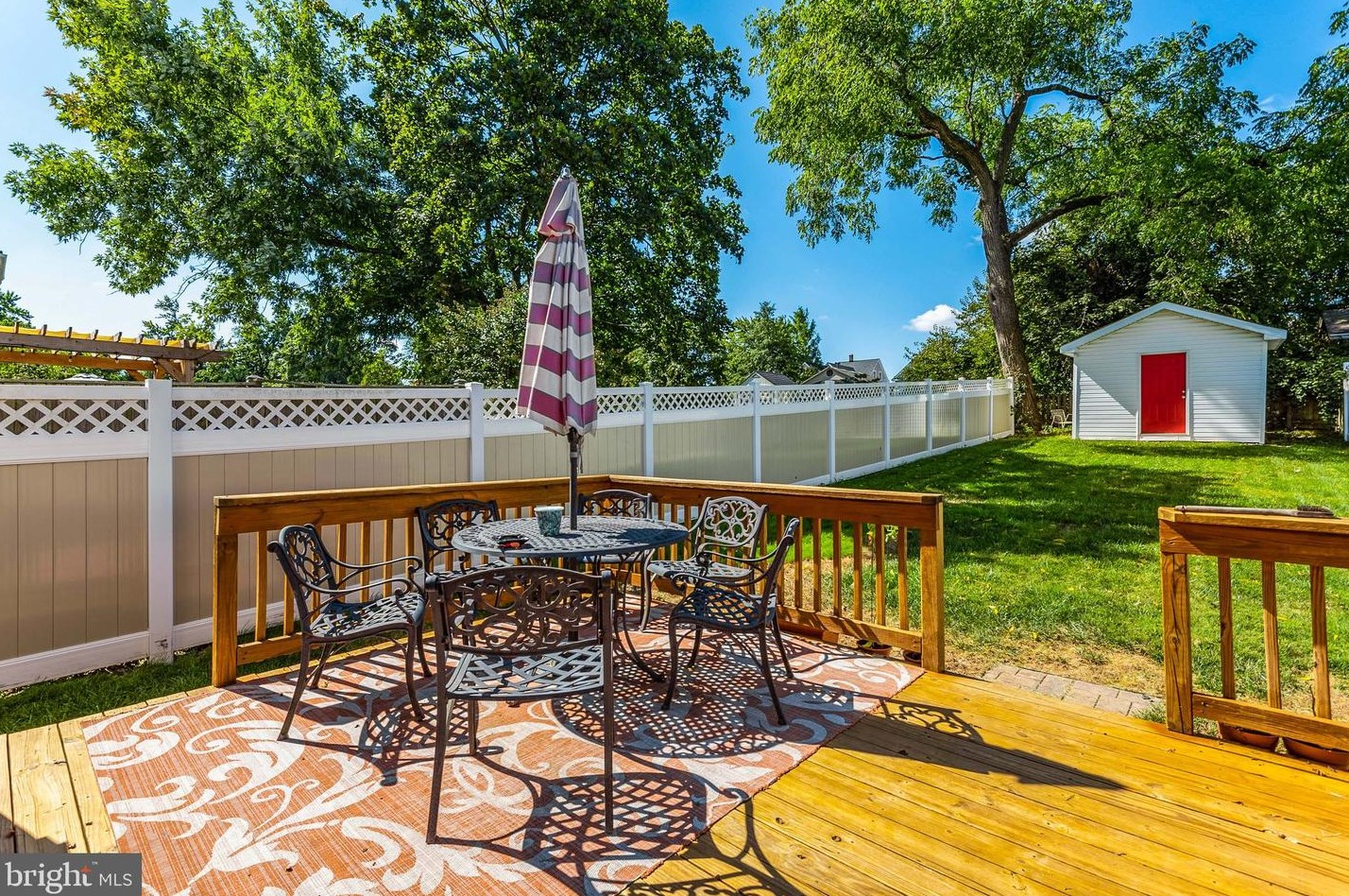 52 Mellor Ave, Baltimore MD 21228-5105 exterior