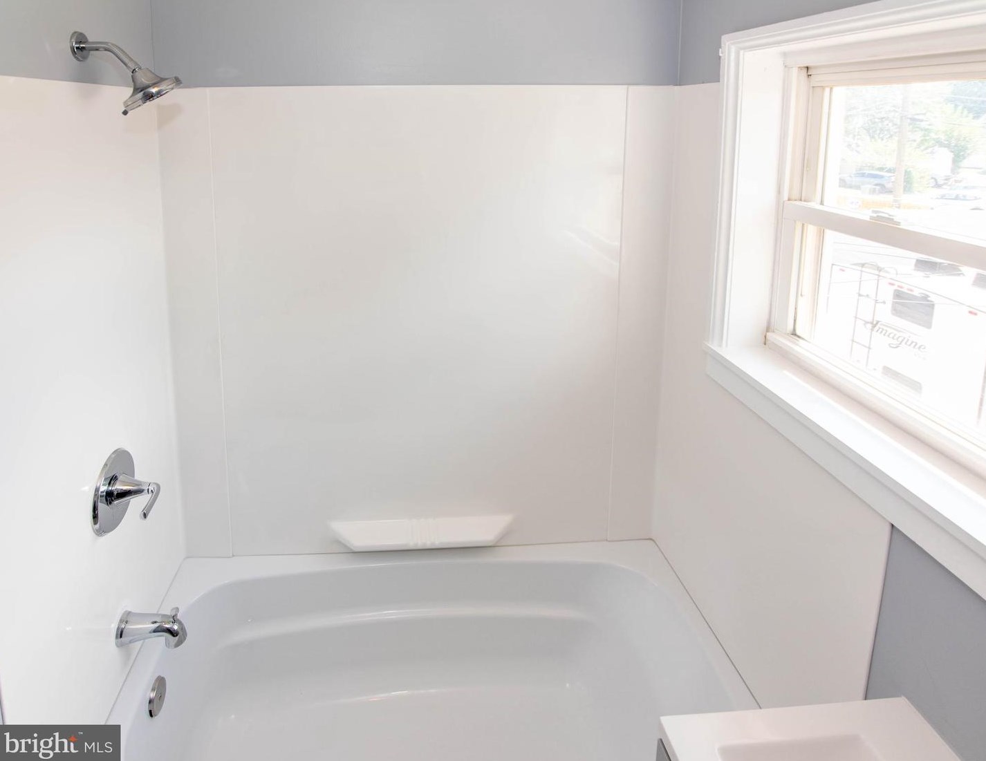 24 Portship Rd, Baltimore MD 21222-3855 exterior