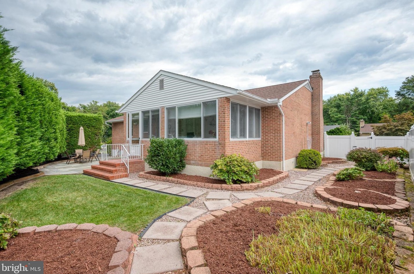 9218 Gardenia Rd, Baltimore, MD 21236-1741