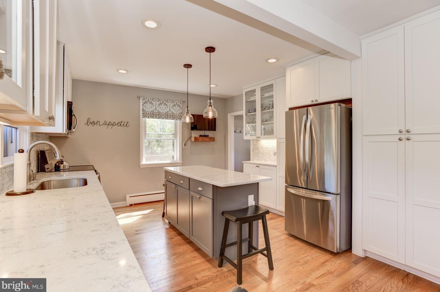 2215 Old Frederick Rd, Baltimore MD  21228-4811 exterior