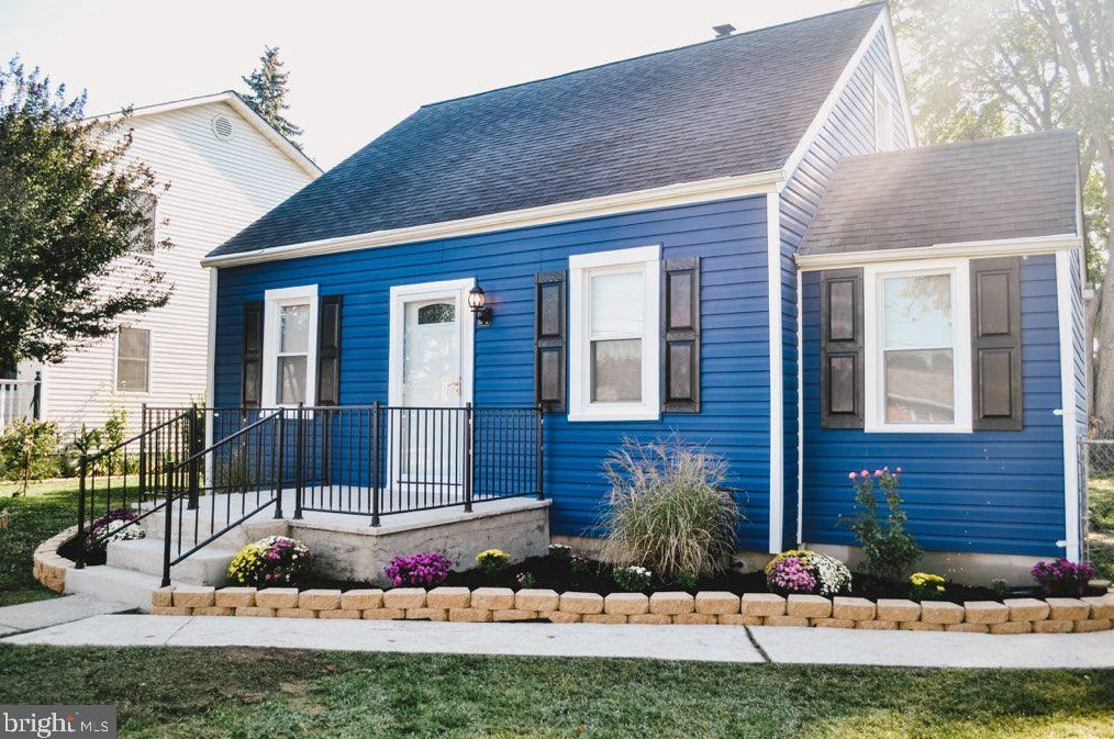 2903 Ross Ave, Baltimore, MD 21219-1228
