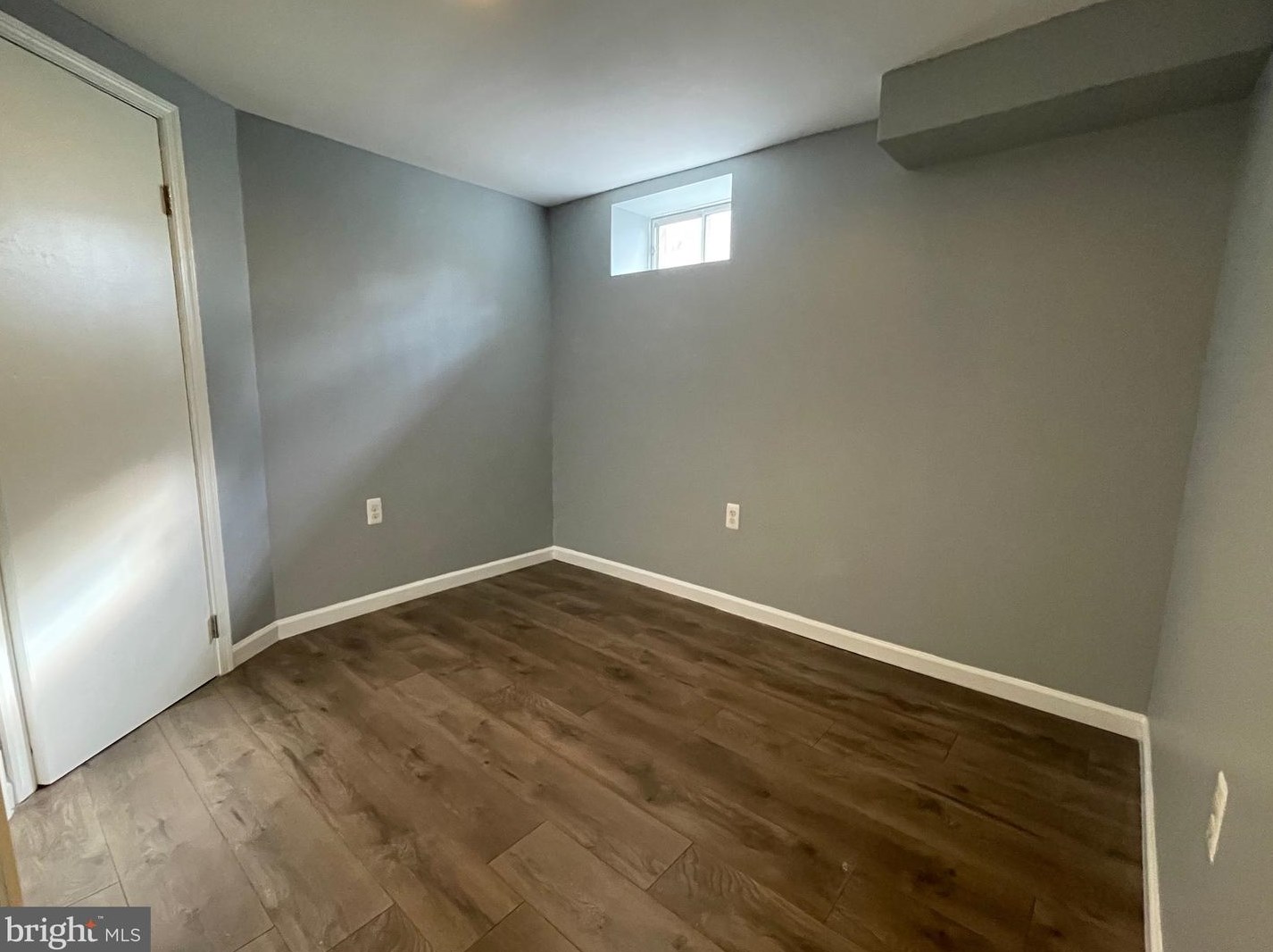 6119 Mt Rdg Rd, Baltimore MD 21228-2240 exterior