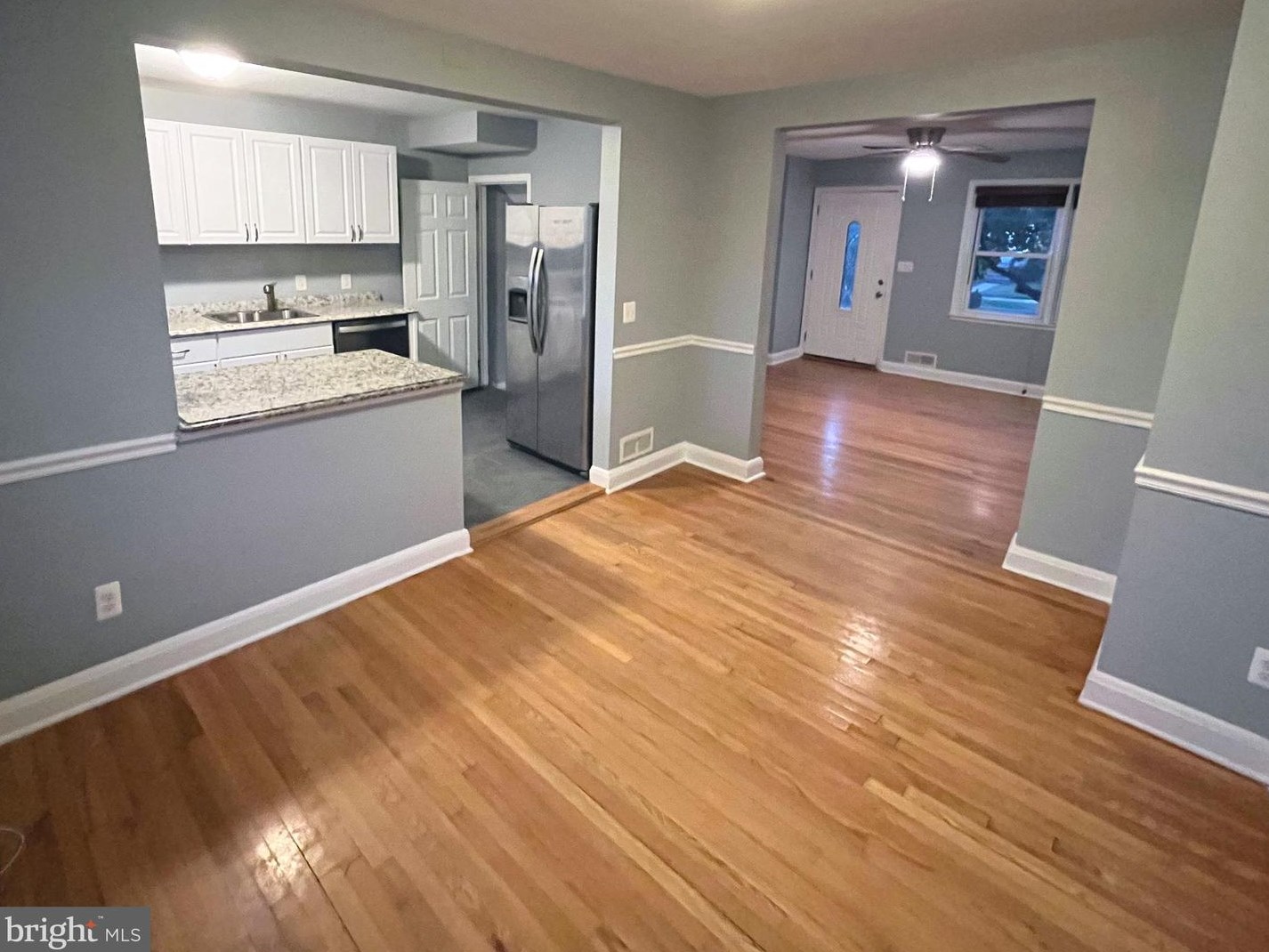 6119 Mt Rdg Rd, Baltimore MD 21228-2240 exterior