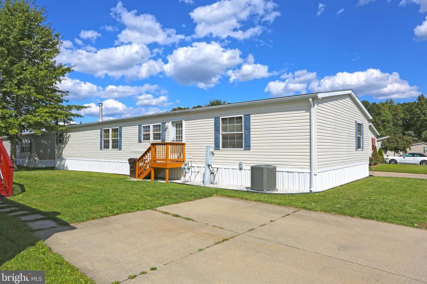 7512 Clearlake Ln, Baltimore, MD 21220-2364