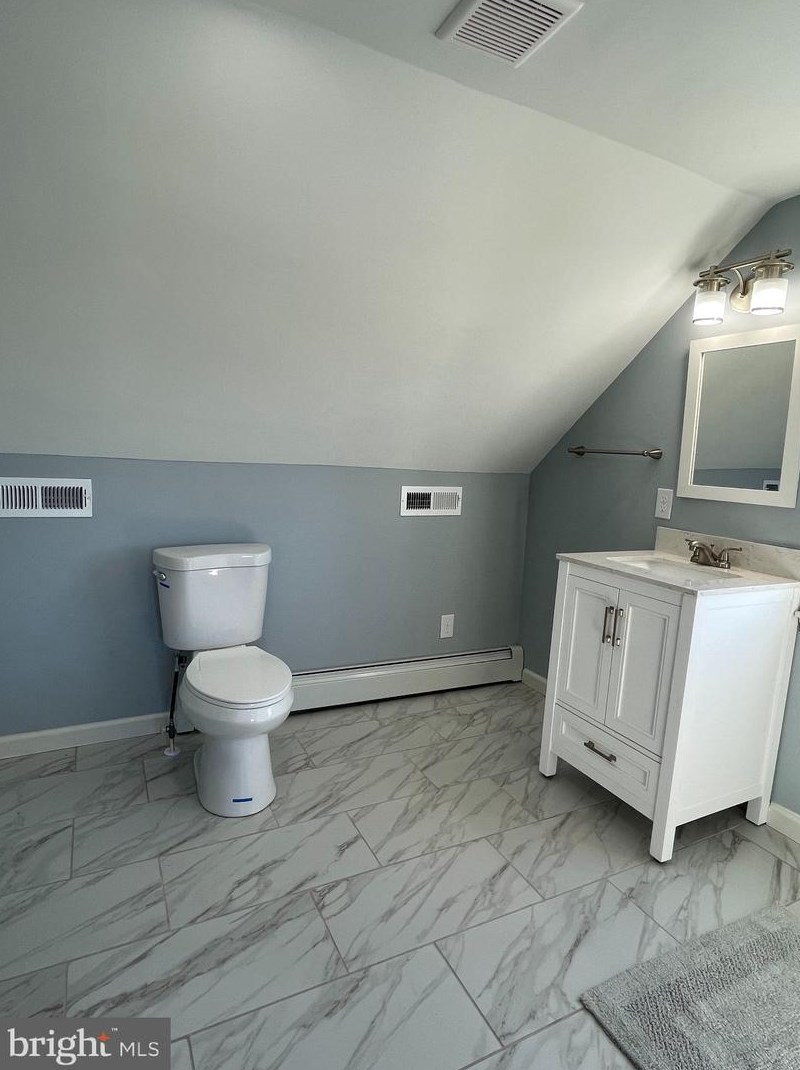 3443 Loganview Dr, Baltimore MD  21222-5950 exterior