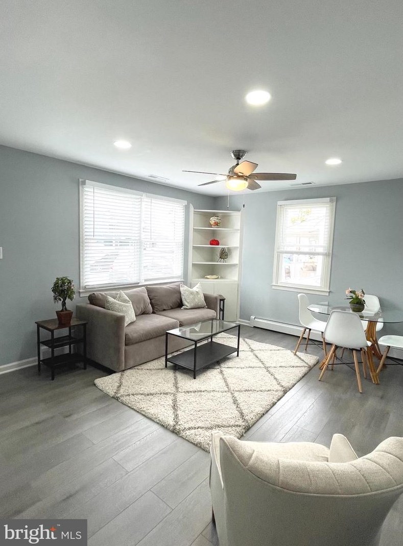 3443 Loganview Dr, Baltimore MD  21222-5950 exterior