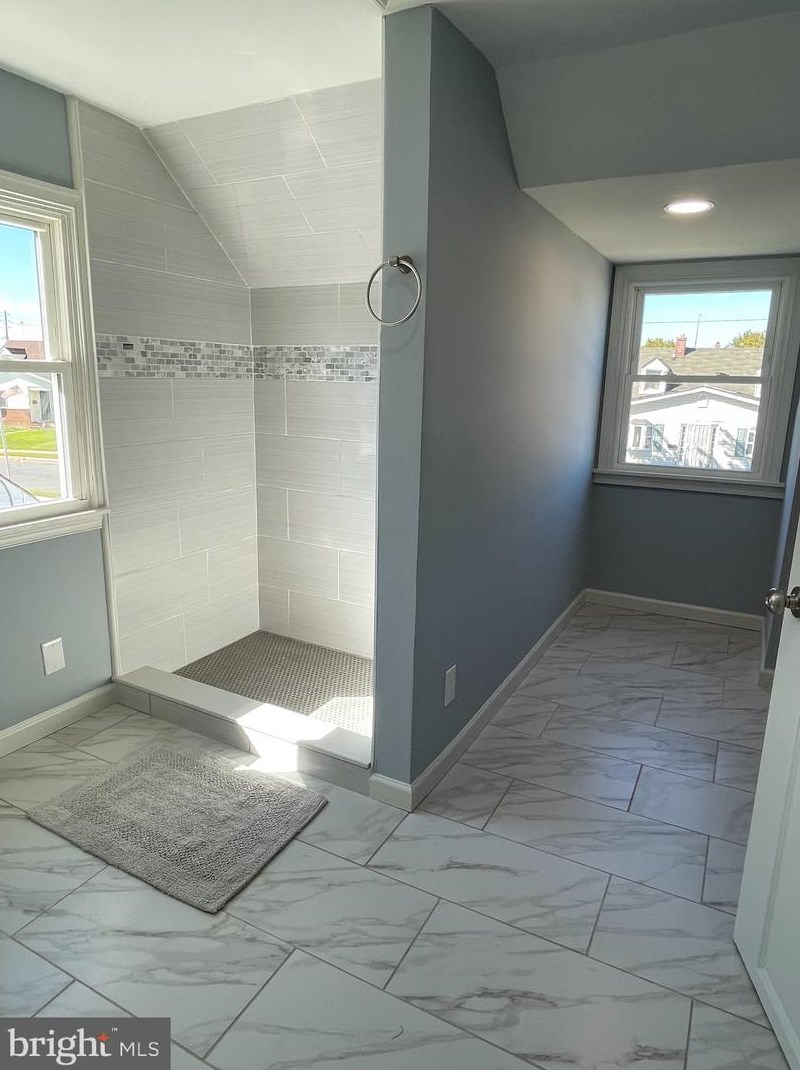 3443 Loganview Dr, Baltimore MD  21222-5950 exterior