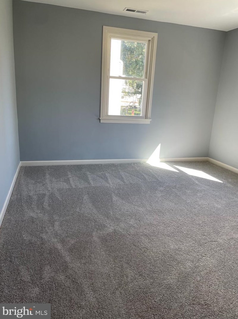 3443 Loganview Dr, Baltimore MD  21222-5950 exterior