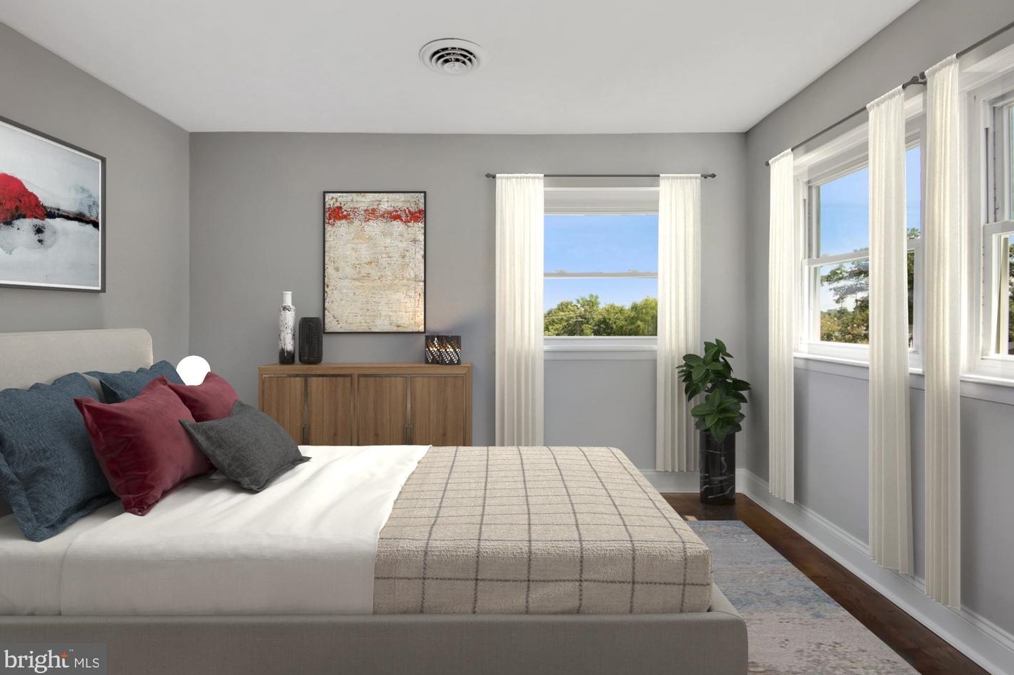 5820 Heron Dr, Baltimore MD  21227-4317 exterior