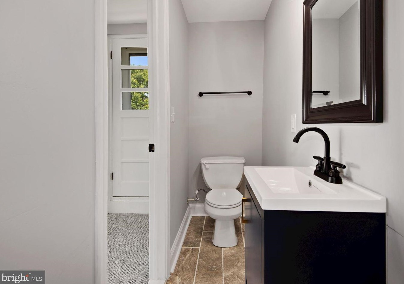 5820 Heron Dr, Baltimore MD  21227-4317 exterior