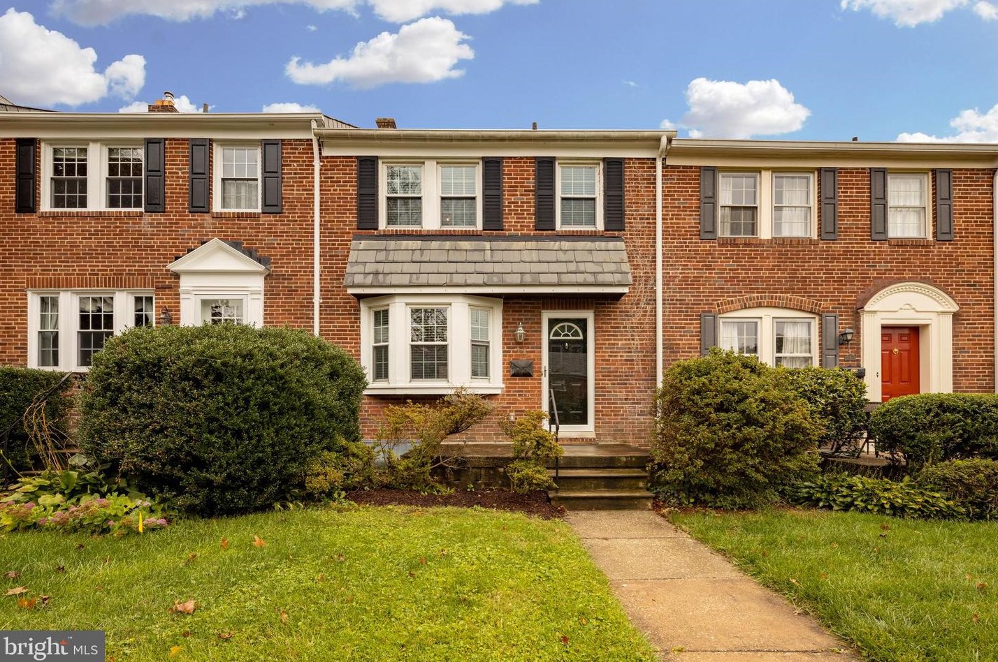 11 Murdock Rd, Baltimore, MD 21212-1745