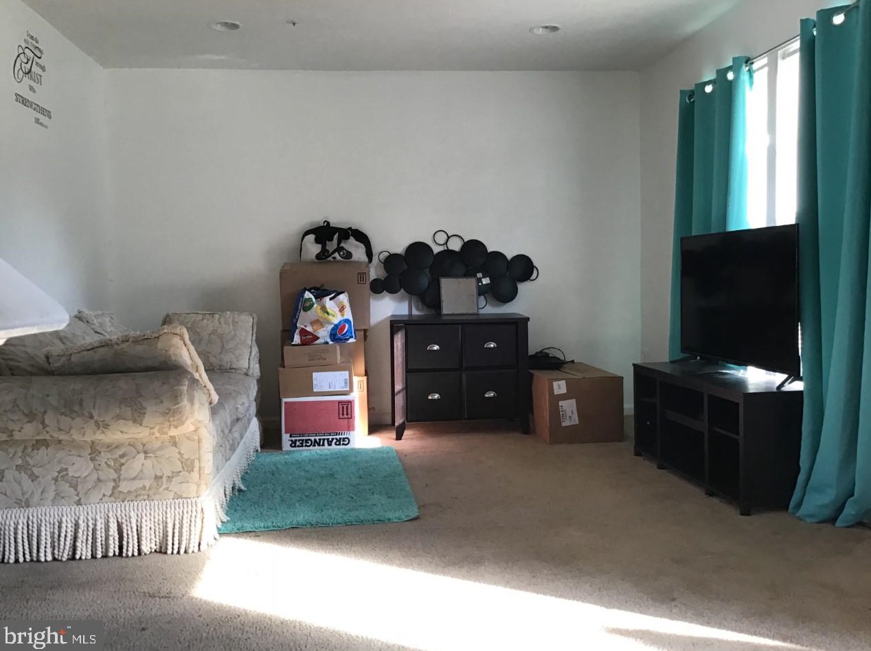 5215 Castlestone Dr, Baltimore, MD 21237