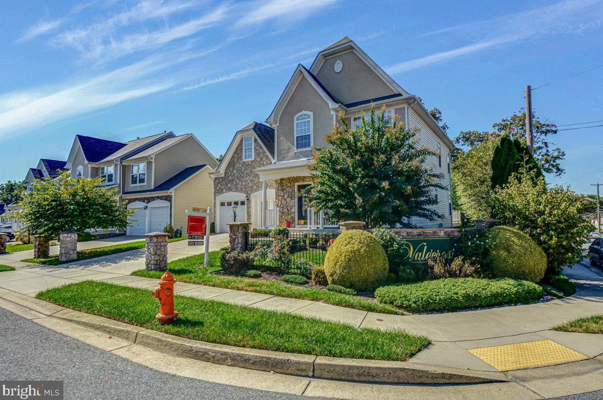 226 Vale Crest Ct, Baltimore, MD 21221-4700
