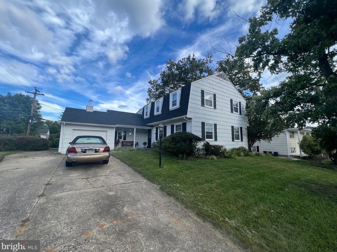 8217 Burnley Rd, Baltimore, MD 21204-1809
