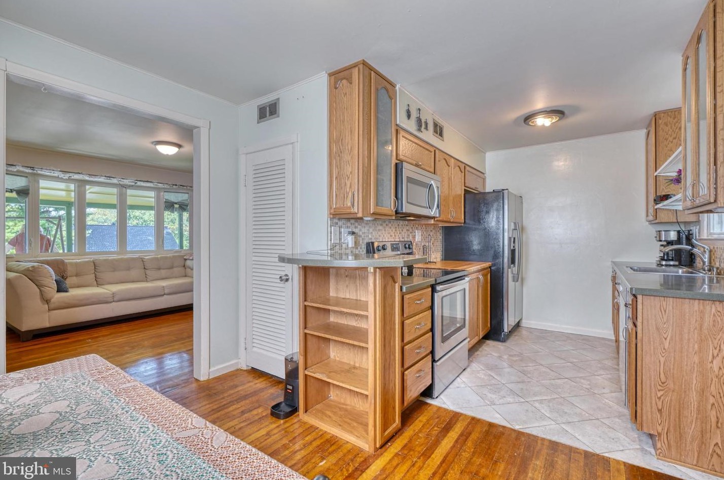 823 Templecliff Rd, Baltimore MD  21208-4629 exterior