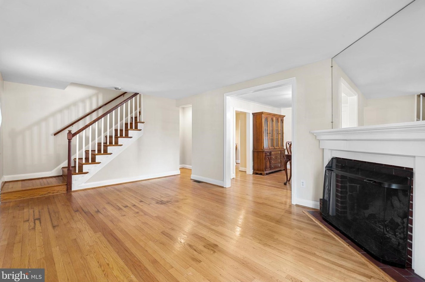 407 Alabama Rd, Baltimore MD  21204-4308 exterior