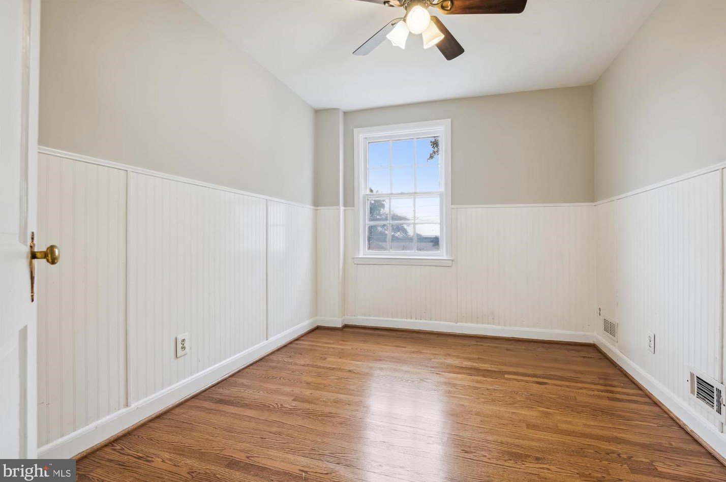 415 Lambeth Rd, Baltimore MD 21228-1842 exterior