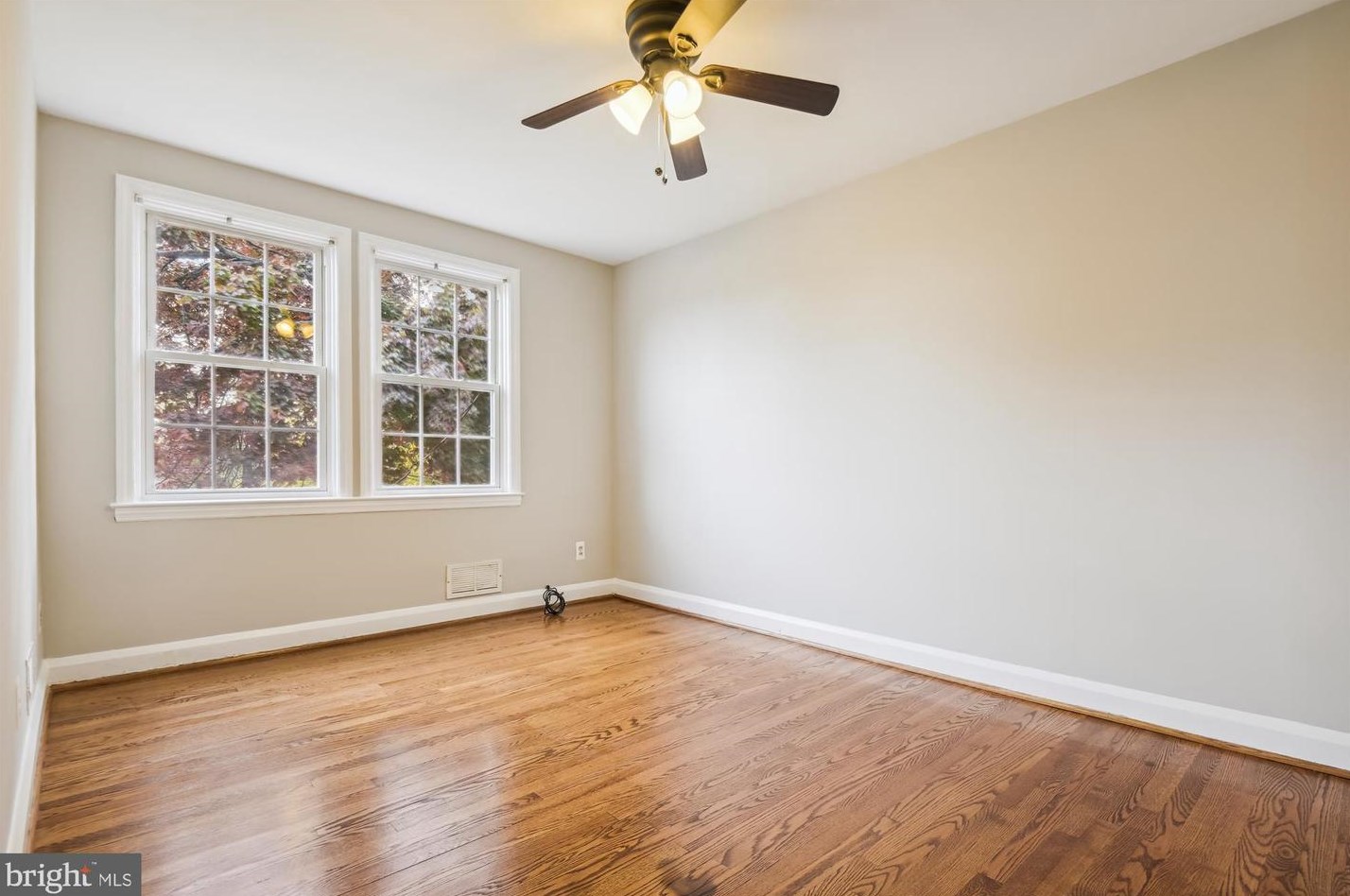 415 Lambeth Rd, Baltimore MD 21228-1842 exterior