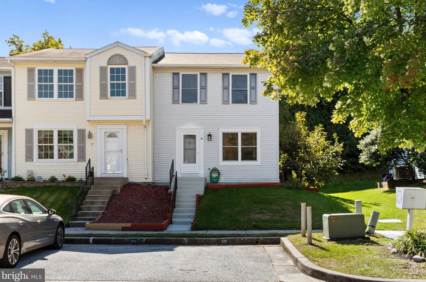 35 Hardwood Dr, Baltimore, MD 21237-3347