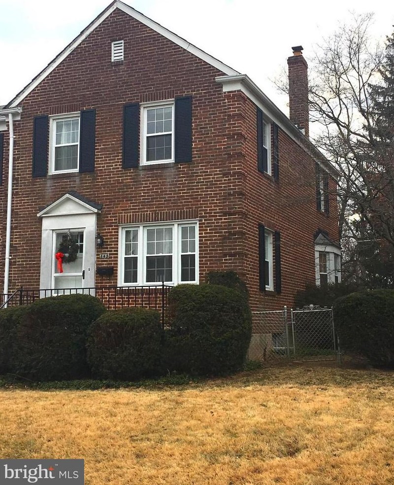 345 Old Trail Rd, Baltimore MD  21212-1521 exterior