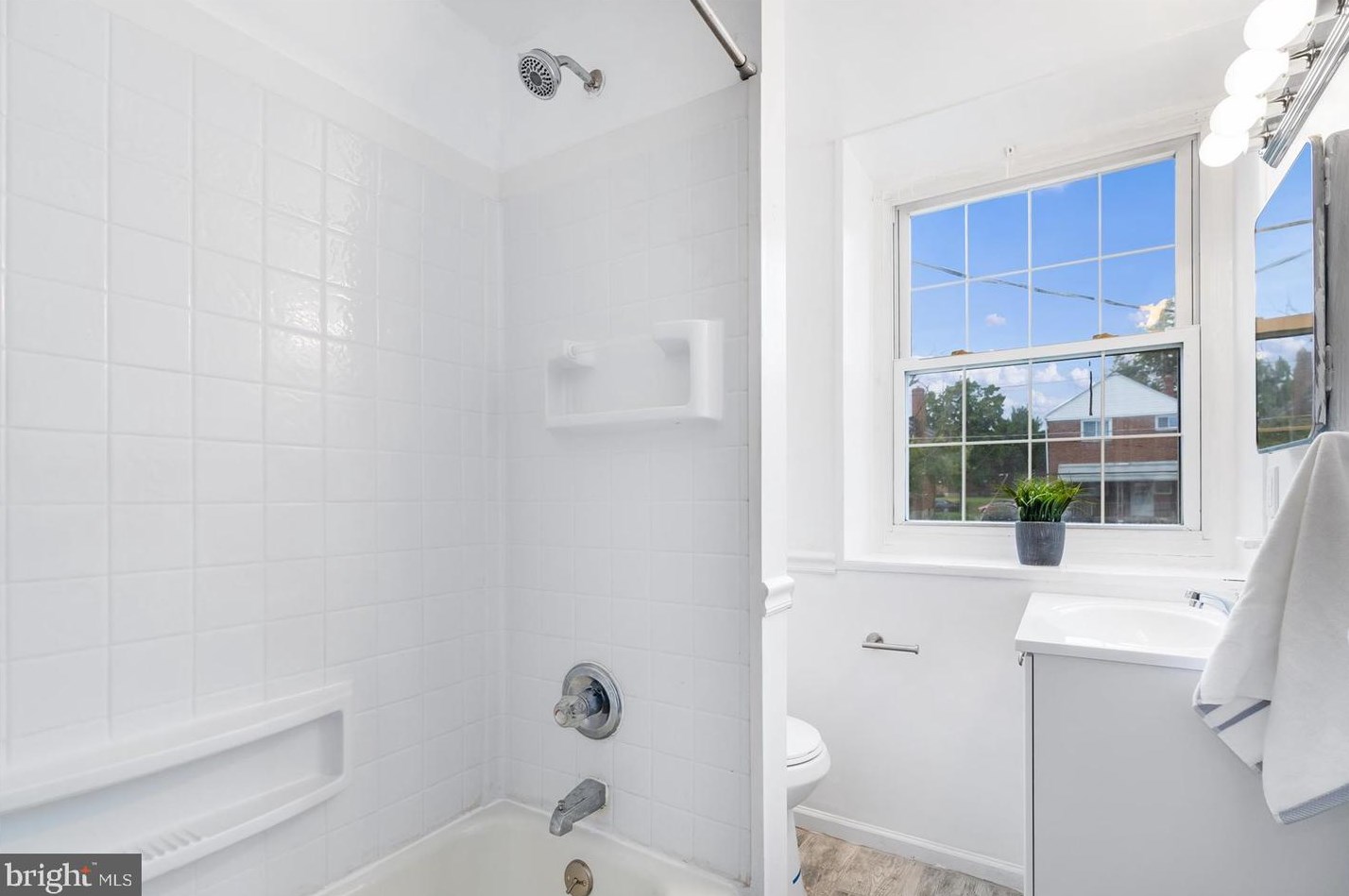 1320 Mantle St, Baltimore MD  21234-6015 exterior