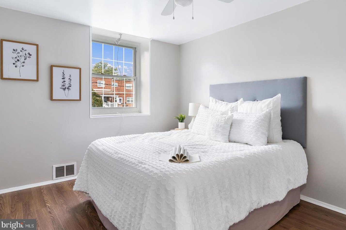 1320 Mantle St, Baltimore MD  21234-6015 exterior