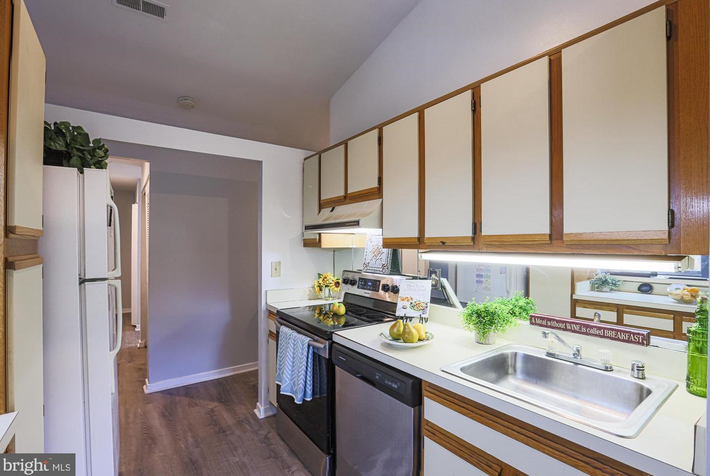 70 Greenwich Pl, Baltimore, MD 21208-3739
