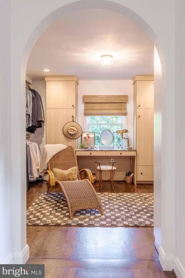 6421 Murray Hl Rd, Baltimore MD 21212-1028 exterior