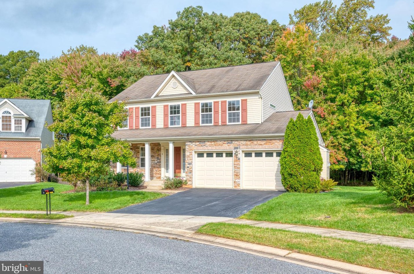 8 Turning Leaf Ct, Baltimore, MD 21237-3740