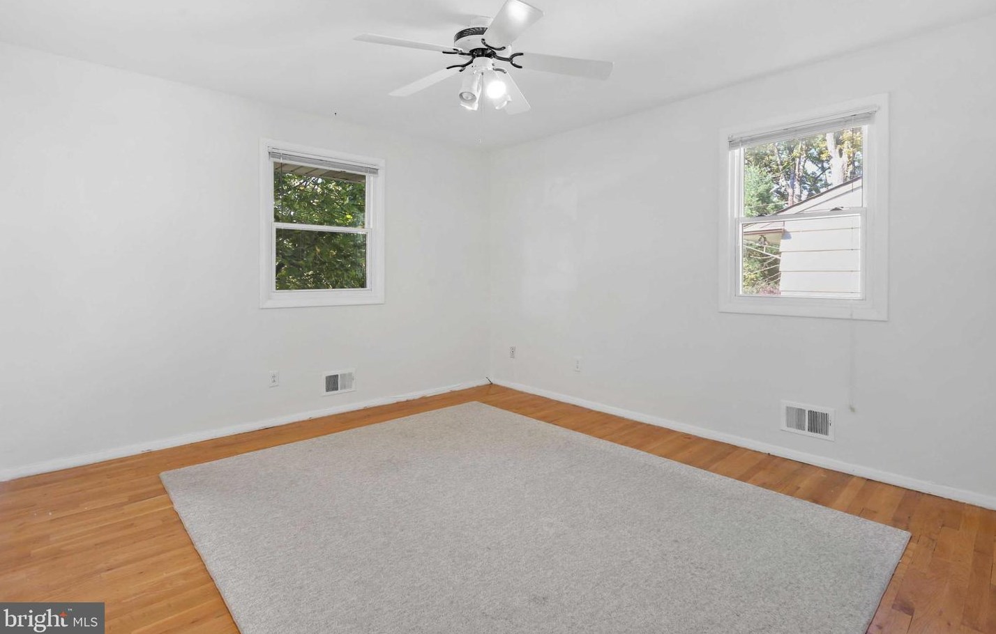 1316 Hilton St, Baltimore MD  21229-2034 exterior