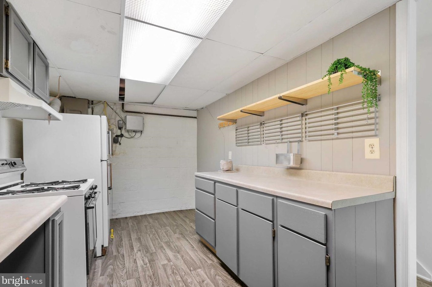 1316 Hilton St, Baltimore MD  21229-2034 exterior