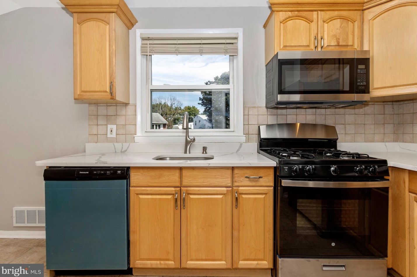 7001 Brompton Rd, Baltimore MD  21207-5750 exterior