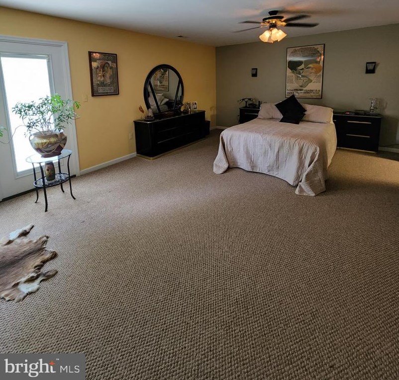 2600 Masseth Ave, Baltimore, MD 21219-1809