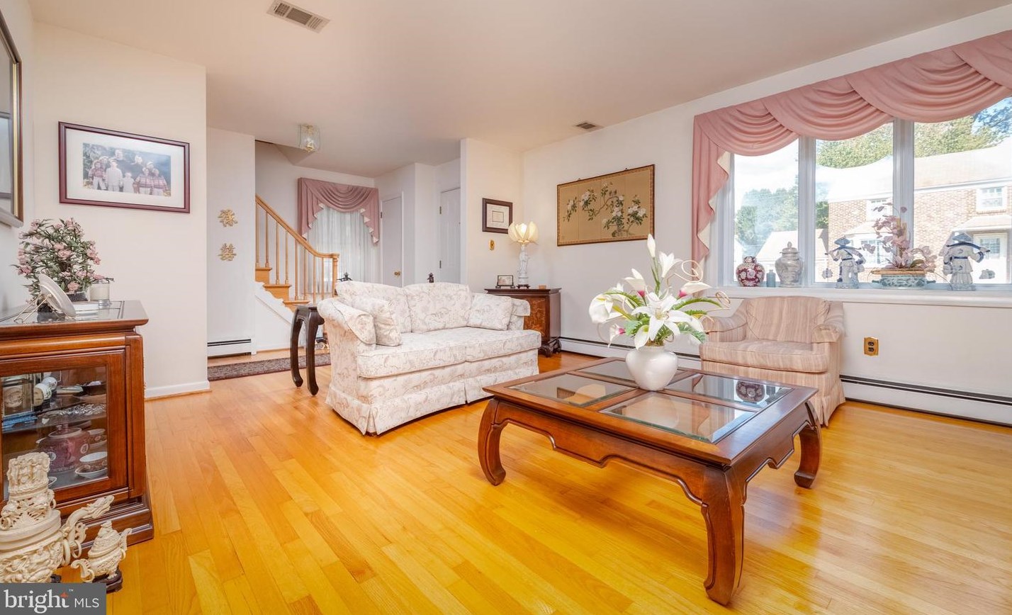 7027 Dunhill Rd, Baltimore MD 21222-5917 exterior