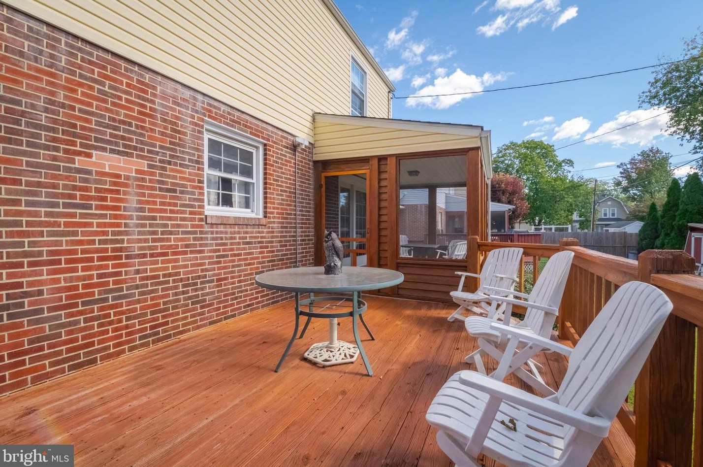 7027 Dunhill Rd, Baltimore MD 21222-5917 exterior