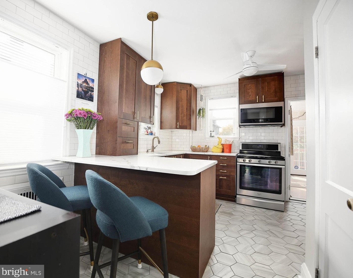 630 Aldershot Rd, Baltimore, MD 21229-2110