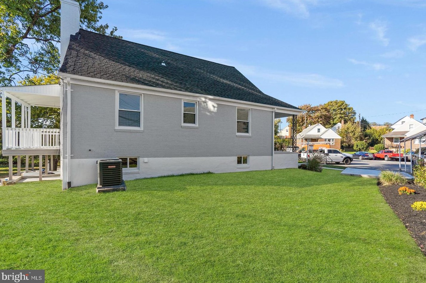 6503 Hazelwood Ct, Baltimore MD  21237-1907 exterior