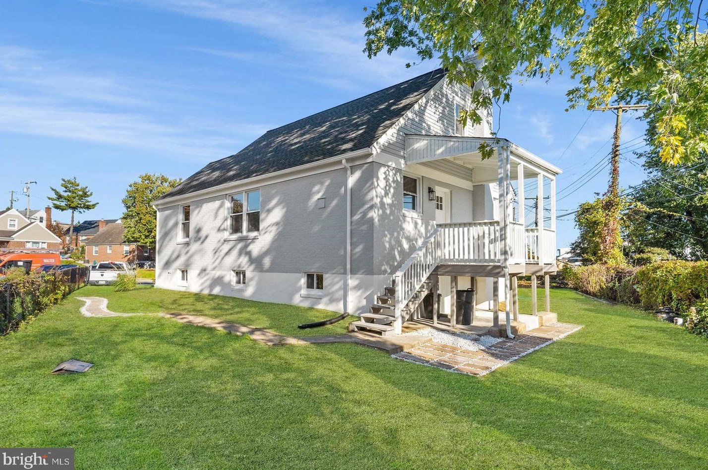 6503 Hazelwood Ct, Baltimore MD  21237-1907 exterior
