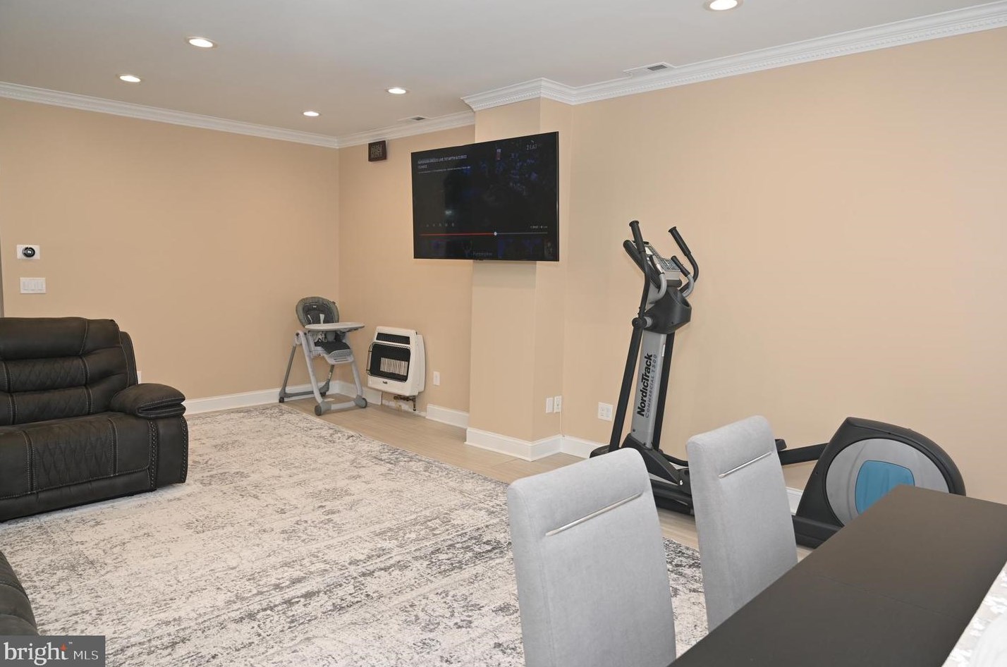 7014 Dunbar Ave, Baltimore MD  21222 exterior