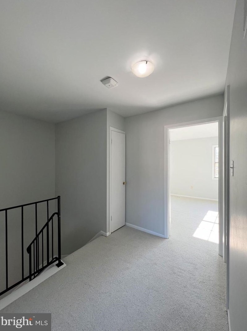 19 Middleview Ct, Baltimore MD  21244-2621 exterior