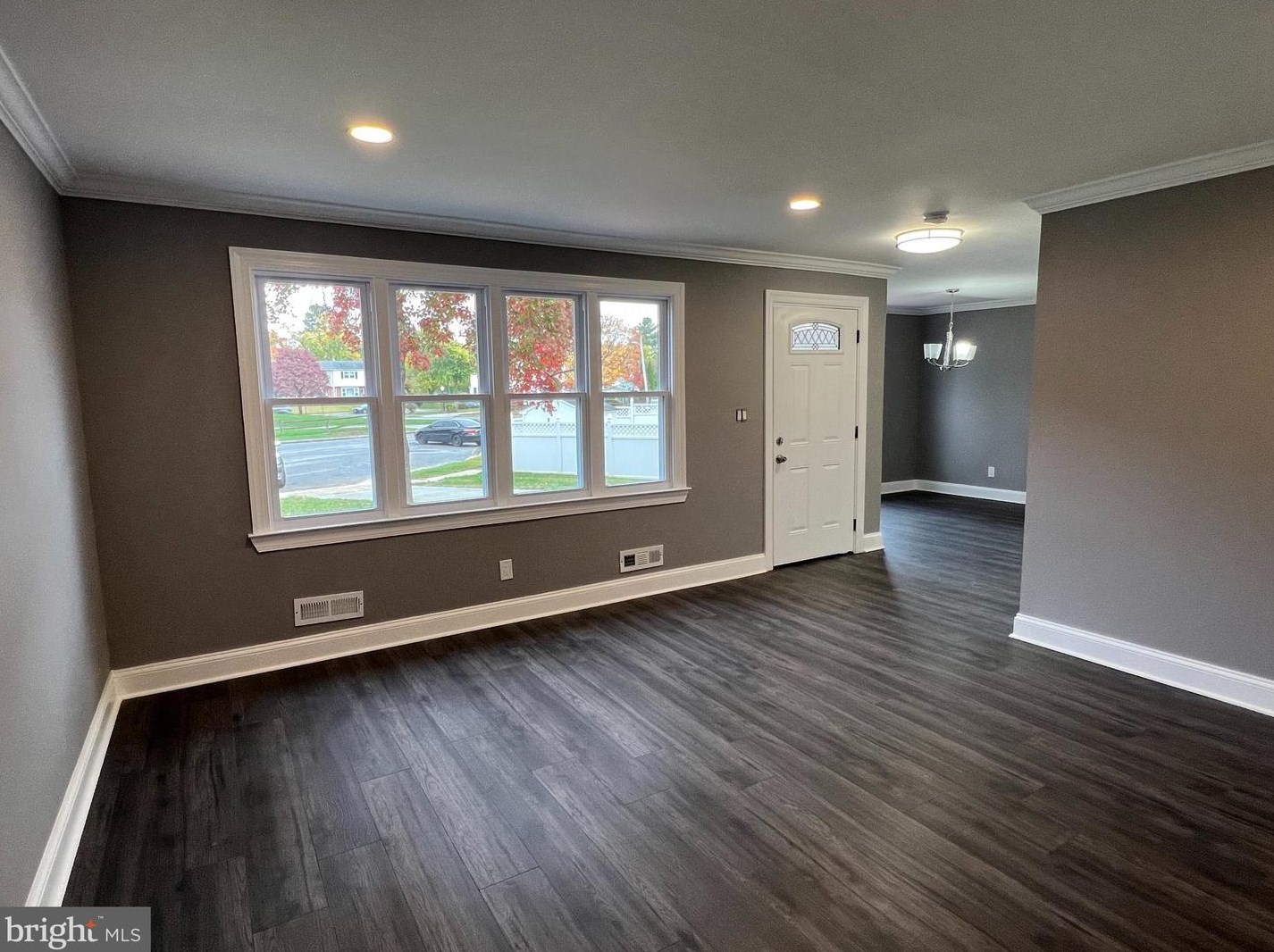 4 Wild Cherry Rd, Baltimore, MD 21244-2905