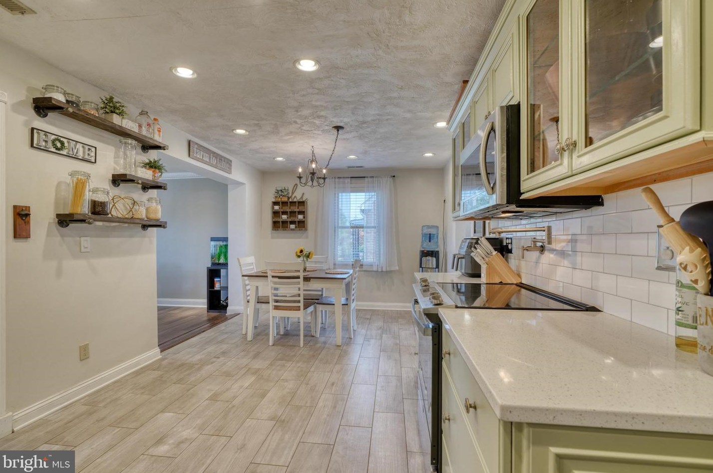 336 Ida Ave, Baltimore MD  21221-4737 exterior