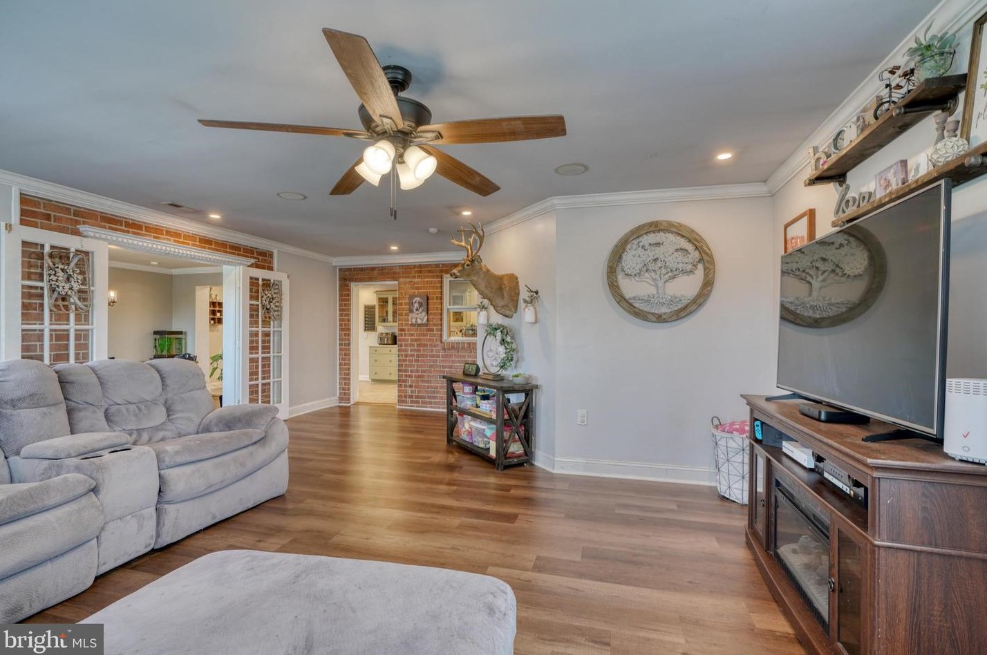 336 Ida Ave, Baltimore MD  21221-4737 exterior